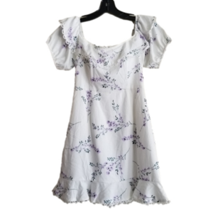 Hello Molly Bib Collar Lace Trim Lavender Floral Mini Babydoll Dress Size Small